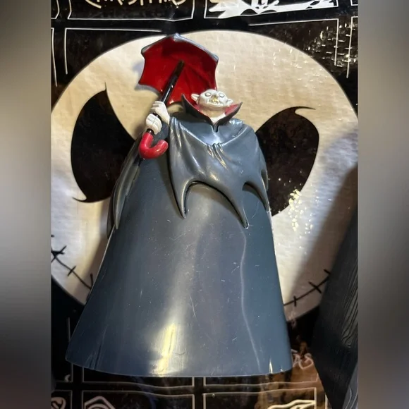 Nightmare before Christmas 3 Vampire Figurine Set - Picture 4 of 8